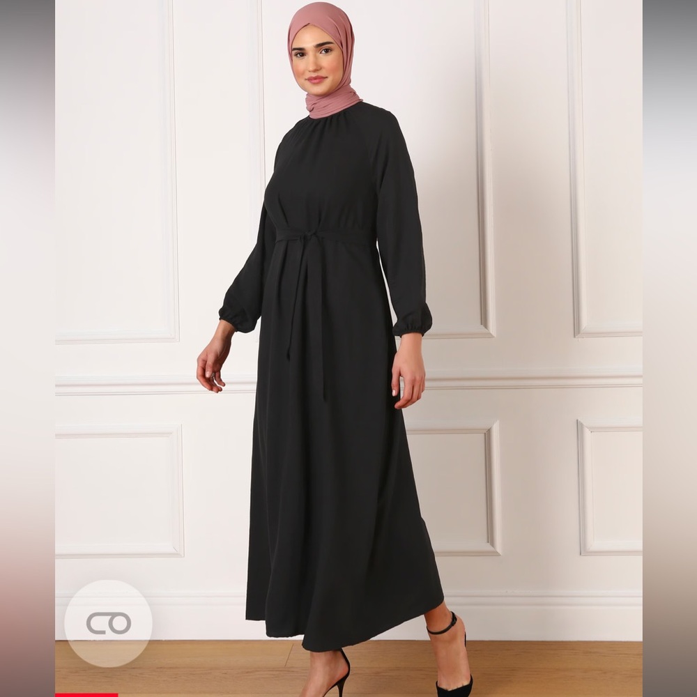 New‎ Refka Black Modest Dress